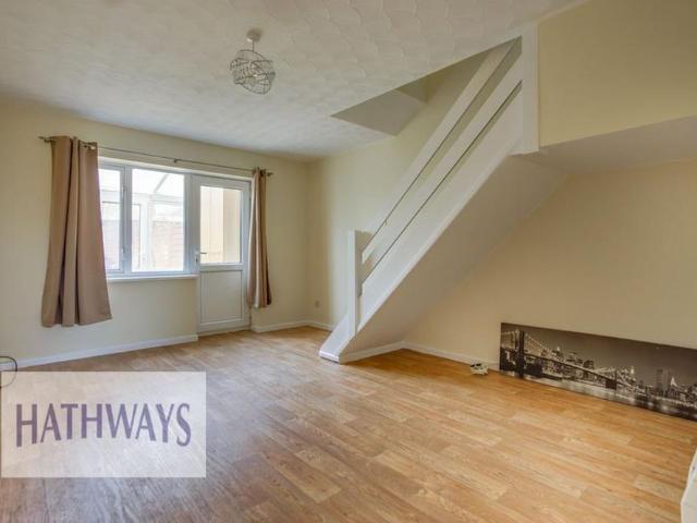 House for rent in Maesglas, Wales
