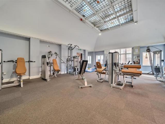 House for rent in Connaught Park, Bushey