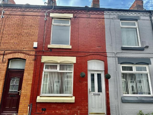 House for rent in Calderstones