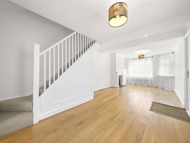 House for rent in Ashley Park, Surrey