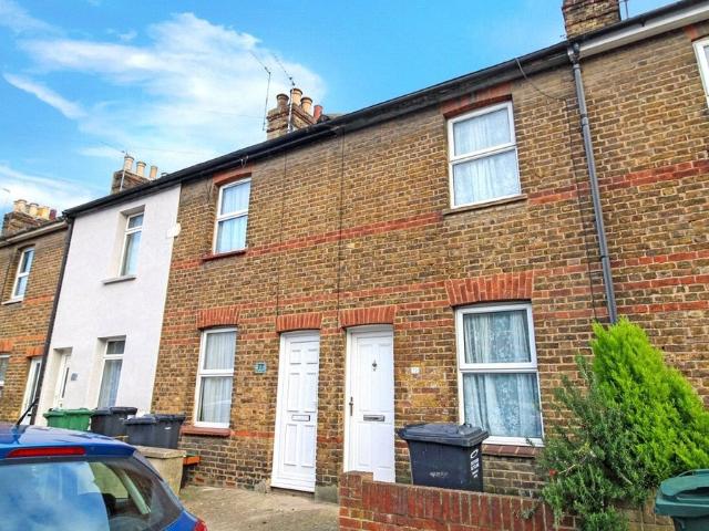 House for rent in Swanscombe and Greenhithe, Monks Orchard