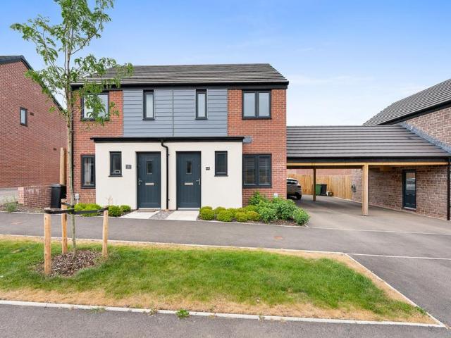 House for rent in Falcon Lodge, Wales