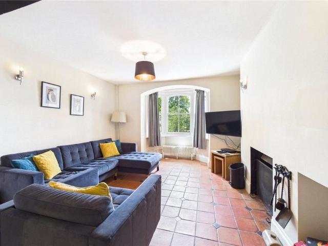 House for rent in Burghfield Common, West Berkshire