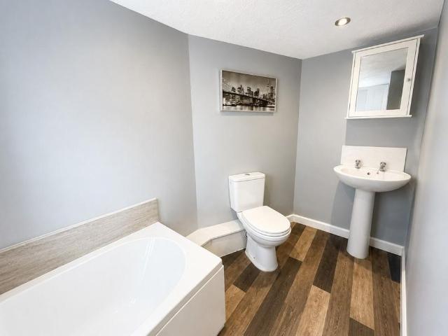 House for rent in St Thomas, Boston