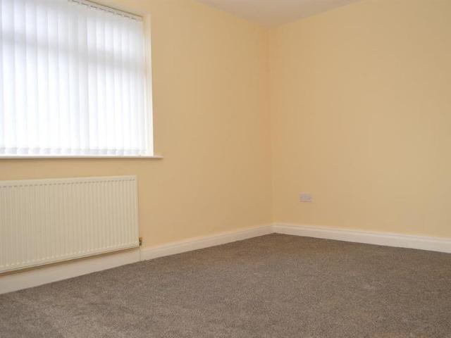 House for rent in Hollins, Pendock