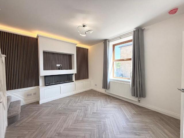 House for rent in Fulneck, West Yorkshire