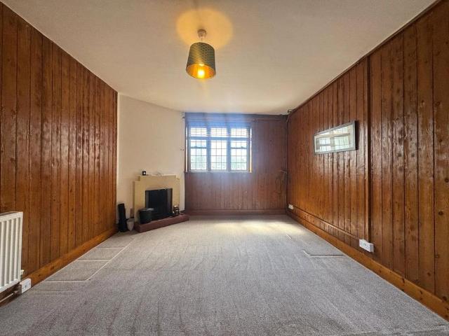 House for rent in Green Close, Warwickshire
