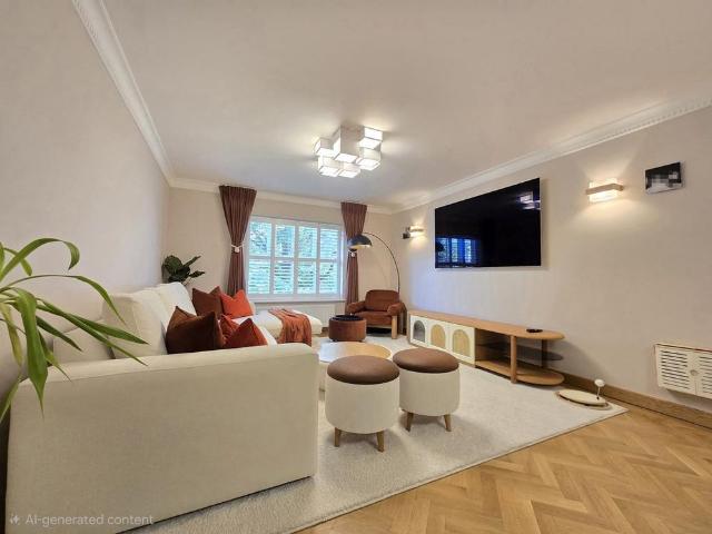 House for rent in Southgate, Greater London