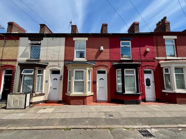House for rent in Calderstones