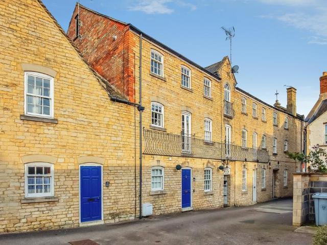 House for rent in Baron St Martin, Barholm