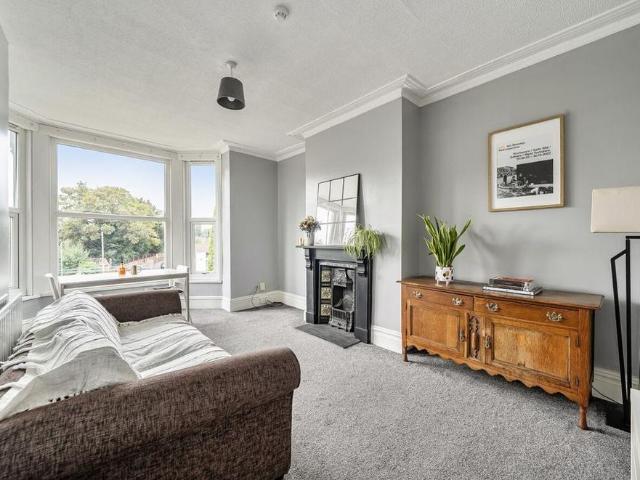 House for rent in Gledhow Park, Leeds