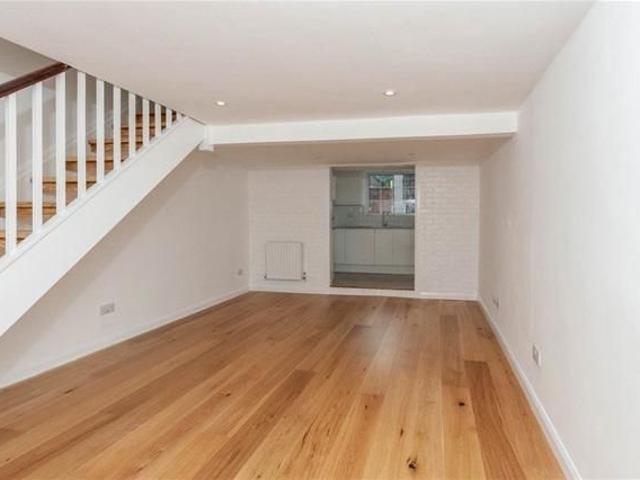 House for rent in Ashlyns Estate, Pouchen End