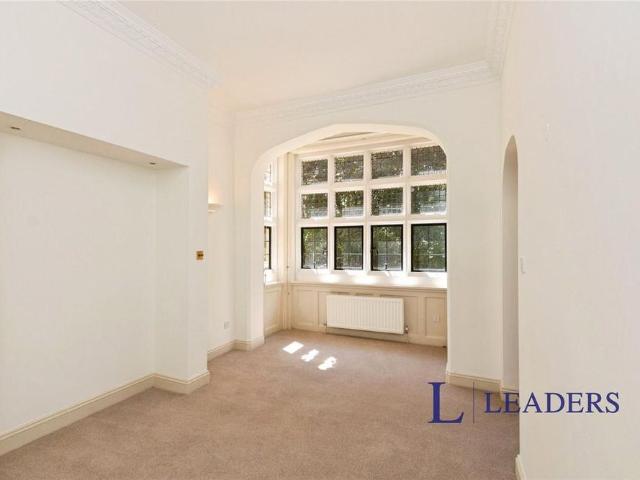 House for rent in Woking, Surrey