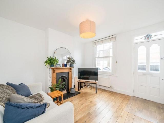 House for rent in Strawberry Hill, Greater London