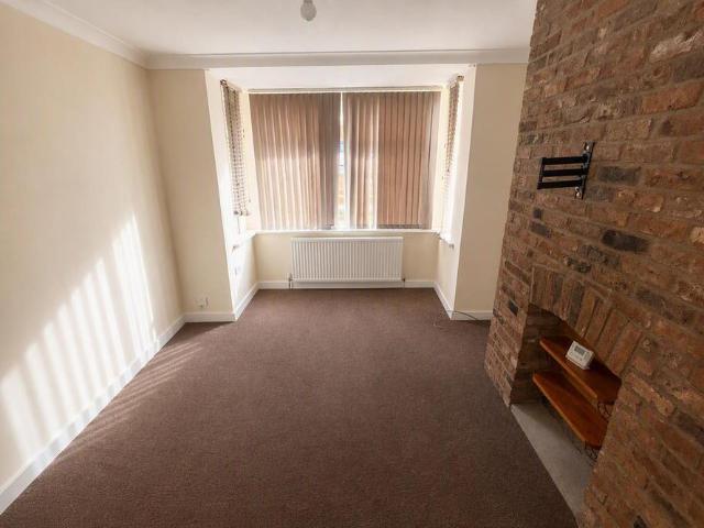 House for rent in London Borough of Ealing, Greater London