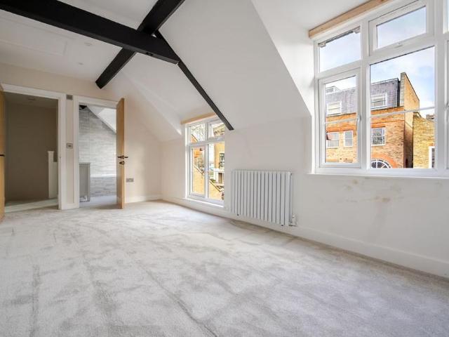 House for rent in Clewer Village, Windsor