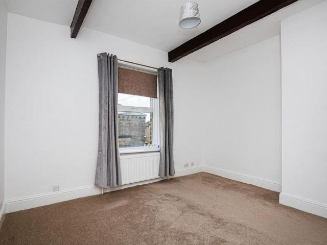 House for rent in Lindley, Kirklees