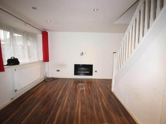 House for rent in Woodside Estate, Houghton Regis