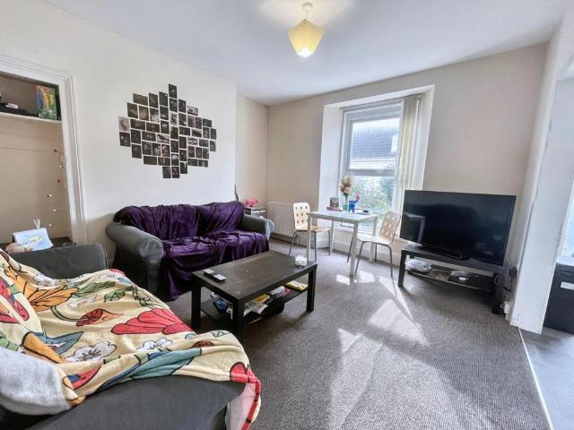 House for rent in Mount Wise