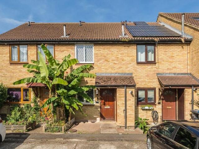 House for rent in London Borough of Merton, Mitcham