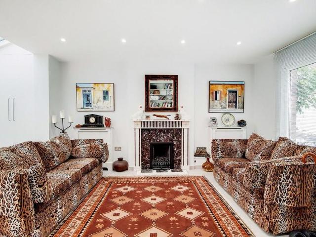 House for rent in City of Westminster, Greater London