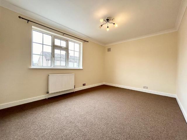 House for rent in New Town, Monks Orchard