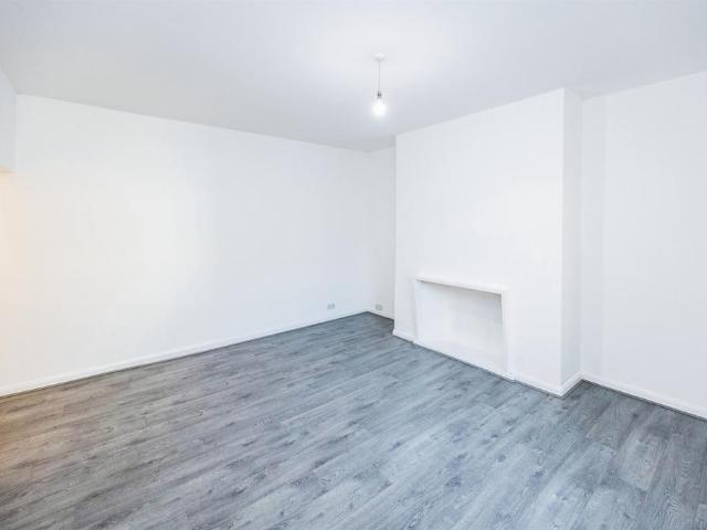 House for rent in Pellon, Halifax