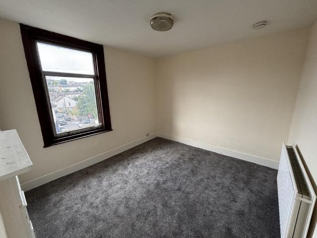 House for rent in Luton, Chatham