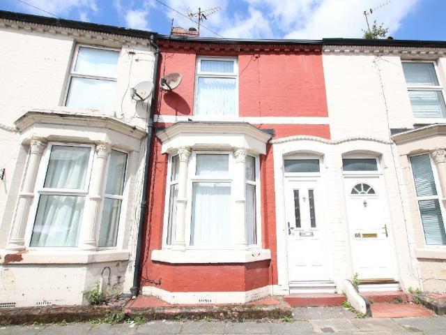 House for rent in Calderstones