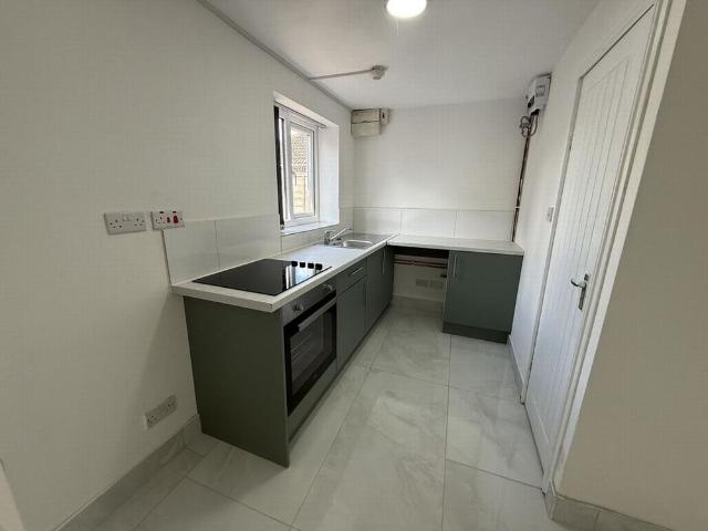 House for rent in Elmfield, Leicestershire