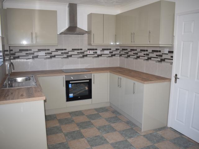 House for rent in Llanelli, Wales