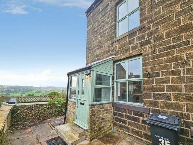 House for rent in Bocking, Bradford