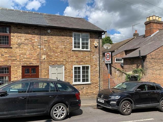 House for rent in Ashlyns Estate, Pouchen End