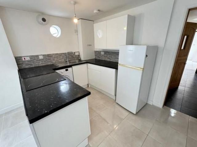 House for rent in Civic Centre, Falcon Lodge