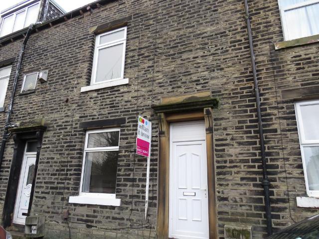 House for rent in Ovenden, Halifax