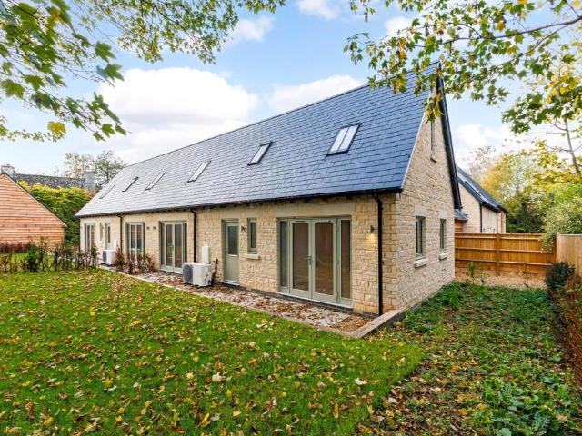 House for rent in Black Bourton, Oxfordshire
