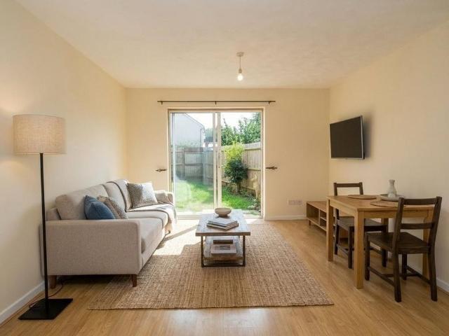 House for rent in Littlecote, West Sussex