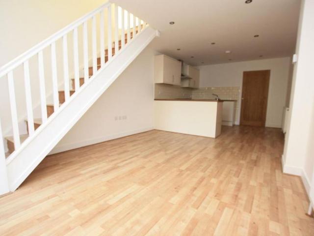 House for rent in Ashplats, Perryfields