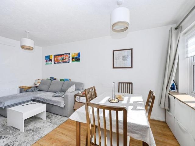 House for rent in South Nutfield, Tandridge
