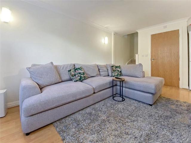 House for rent in World's End, Perryfields