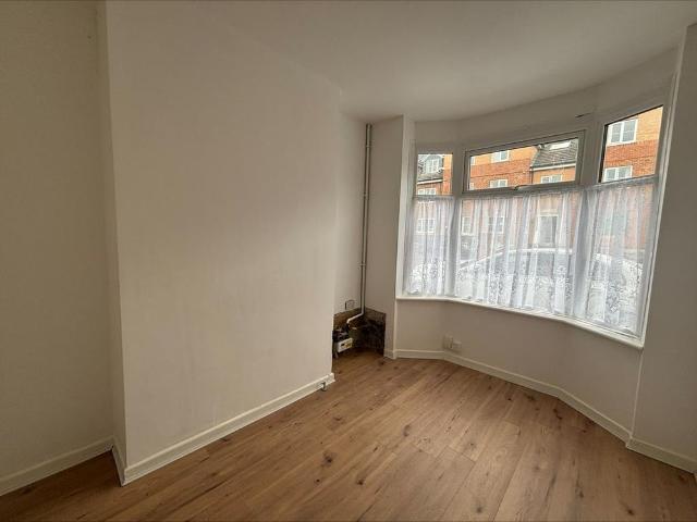 House for rent in Grove Hill, Normanby