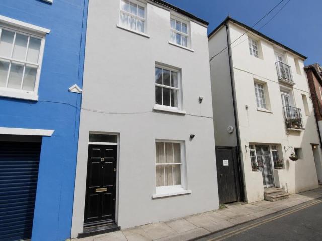 House for rent in Old Town, Guestling Green