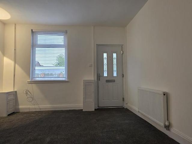 House for rent in Newton Wood, Greenheys