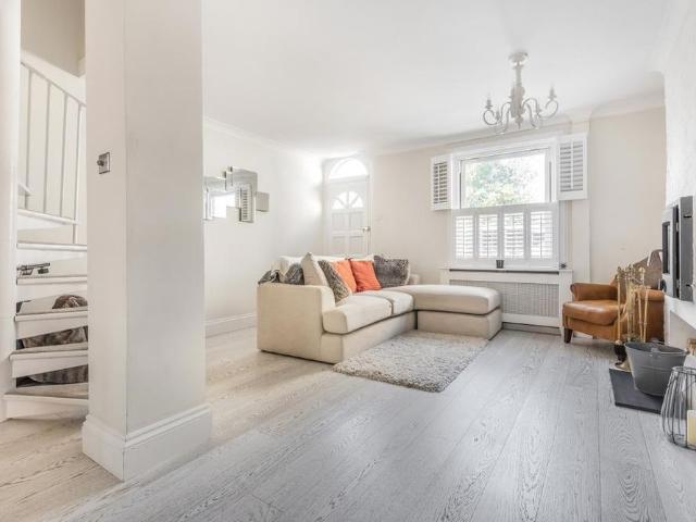 House for rent in Elmstead, Greater London
