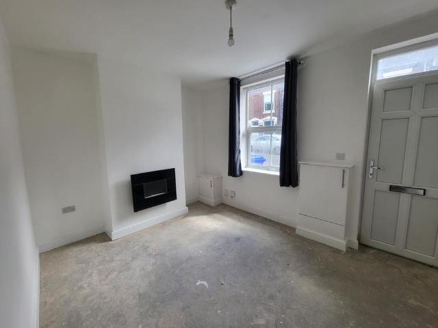 House for rent in Tunstall, Stoke-on-Trent