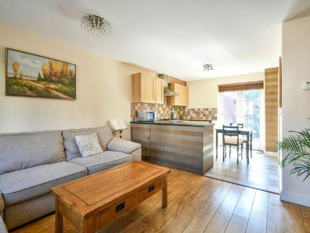 House for rent in Old Town, Swindon