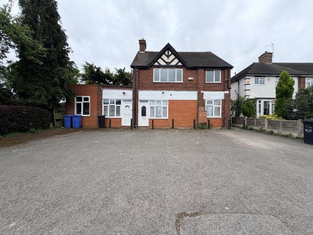 Flat for rent in Lichfield, Boley Park