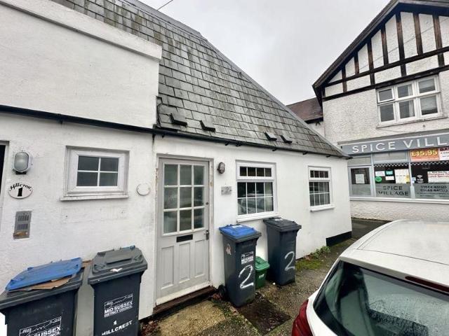 House for rent in Cuckfield, Perryfields