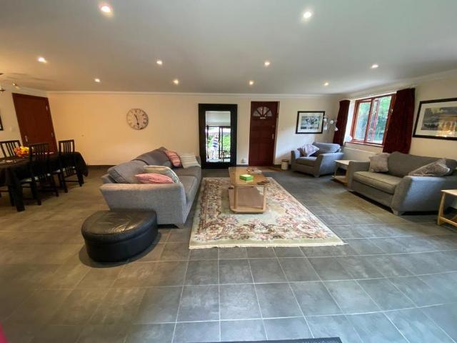 House for rent in Burton and Winkton, Burton