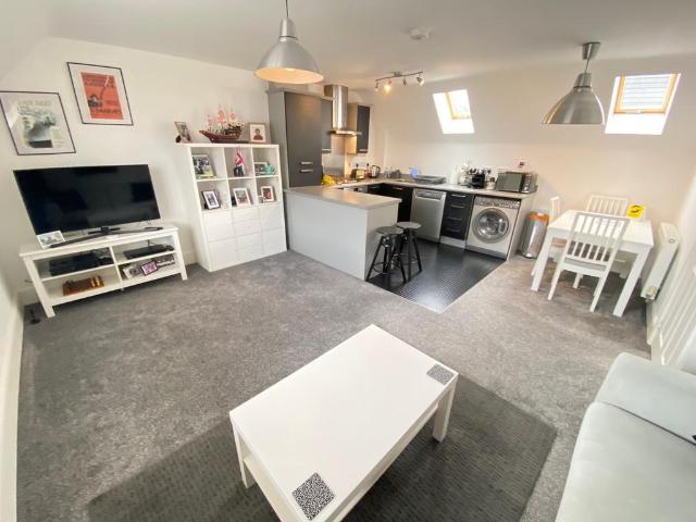 House for rent in Elmfield, Leicestershire